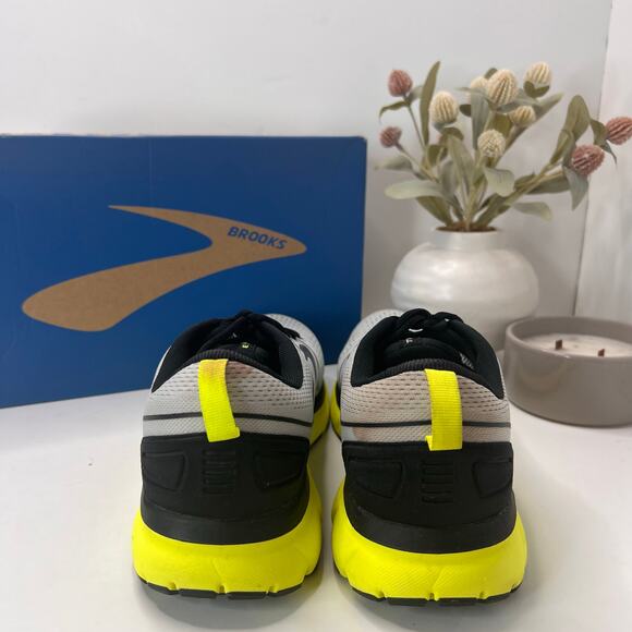 Brooks Transmit 3 Cushioned Road Running Sneaker Gray Yellow Black Men 12 Medium main image 5
